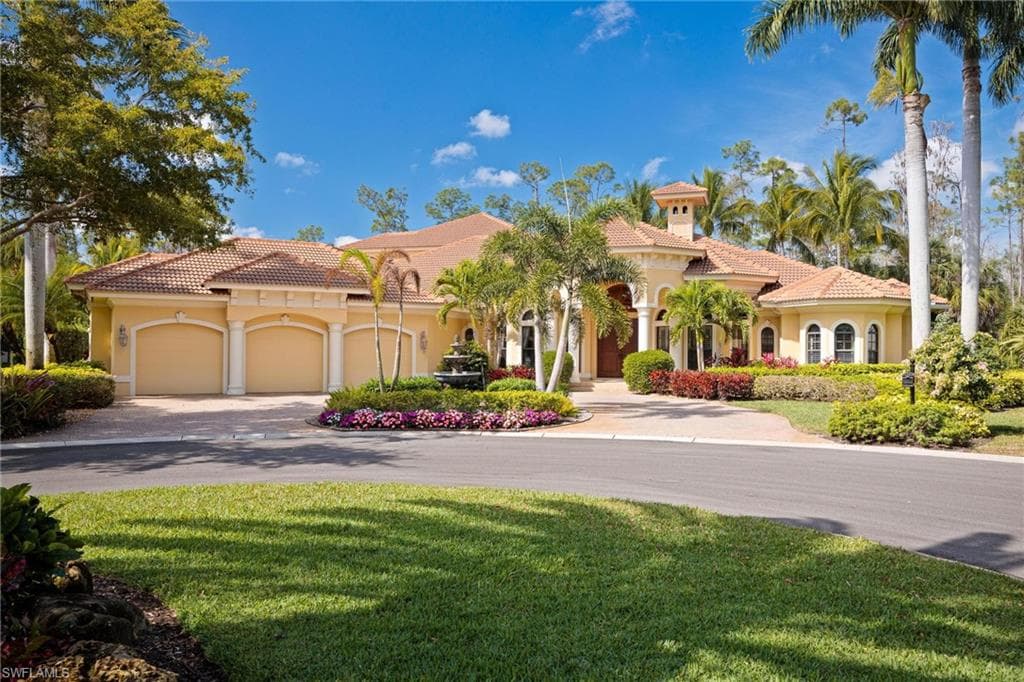 11544 Glen Oak CT ESTERO, FL 33928