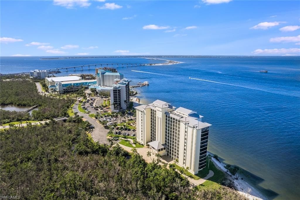 17080 Harbour Point DR 12B FORT MYERS, FL 33908