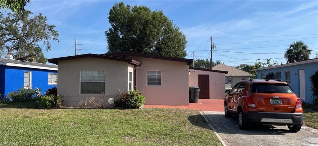 3011 Saint Charles ST FORT MYERS, FL 33916