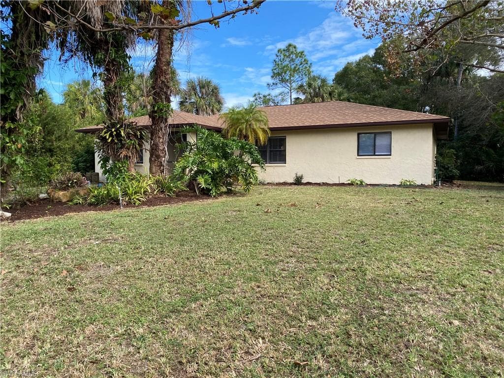 1030 13th ST SW NAPLES, FL 34117