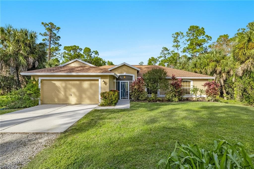 481 35th AVE NE NAPLES, FL 34120