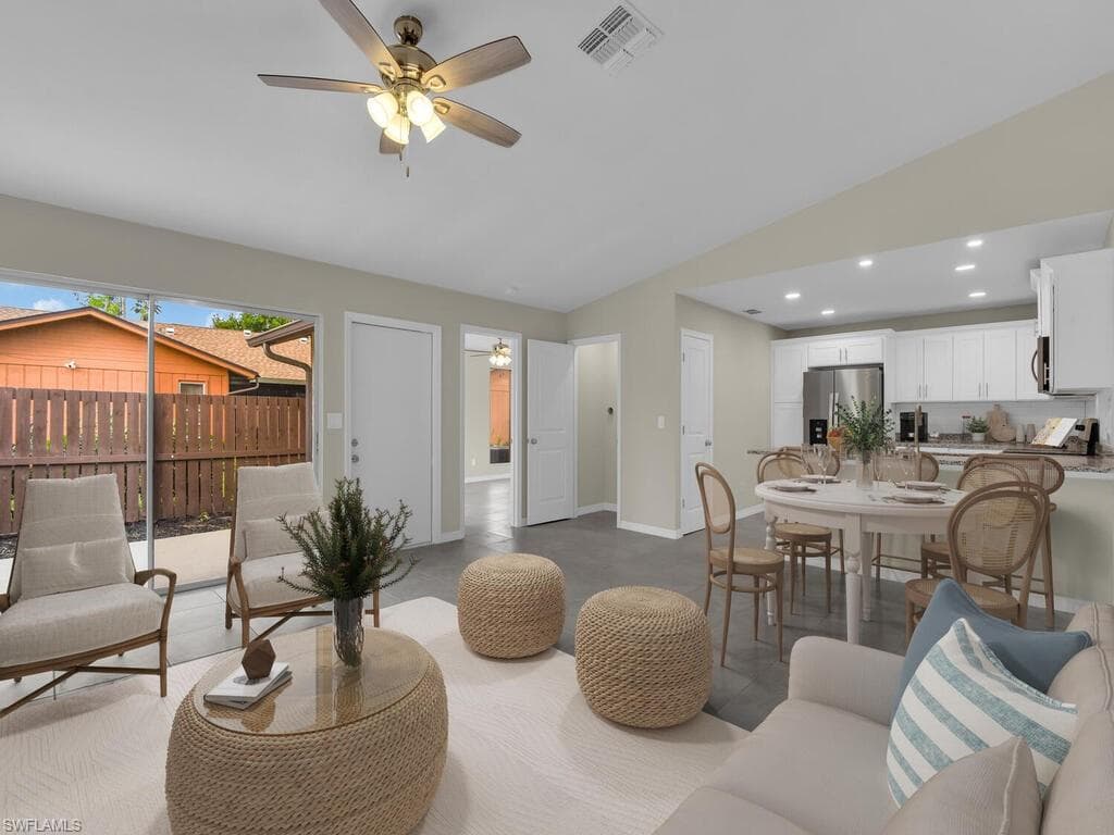6332 Royal Woods DR FORT MYERS, FL 33908