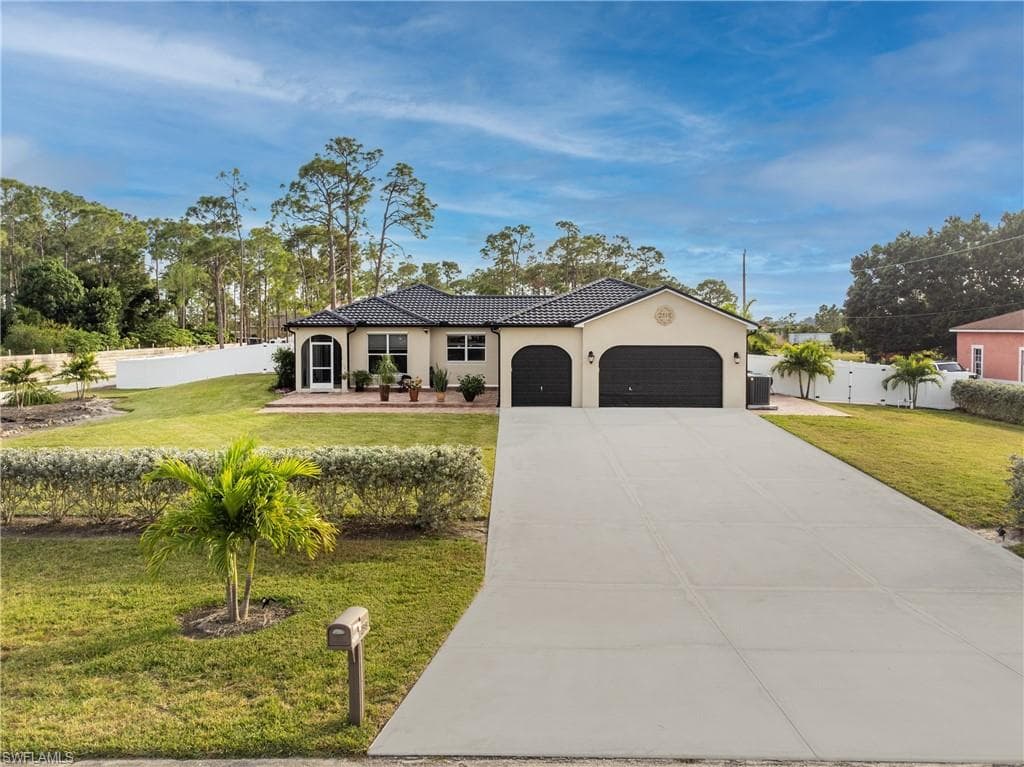 2518 NW 24th ST CAPE CORAL, FL 33993