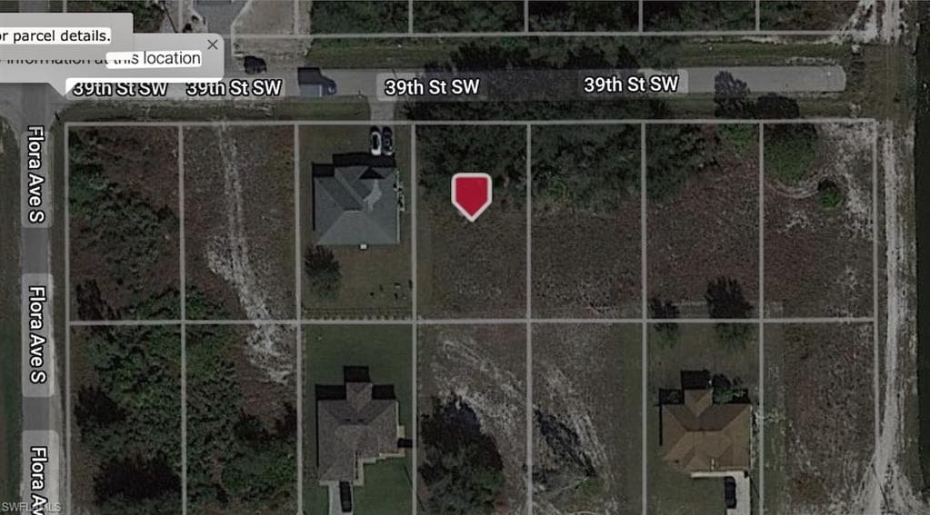 2707 39th ST SW LEHIGH ACRES, FL 33976