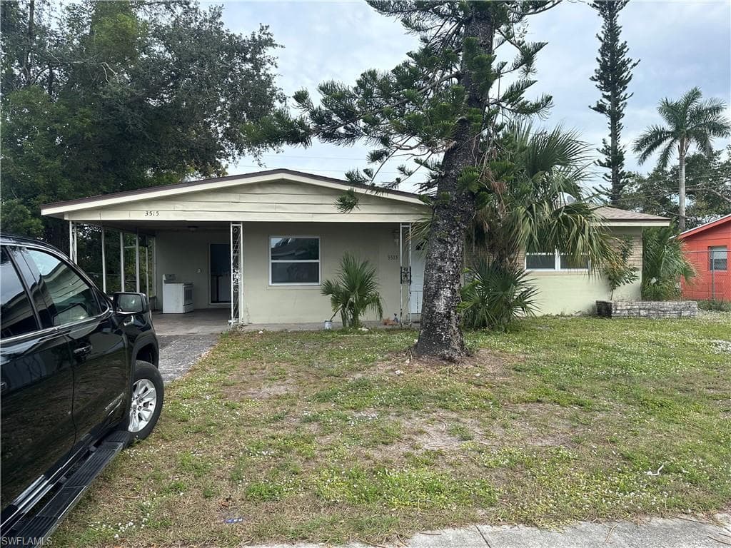 3515 Glenn DR FORT MYERS, FL 33901