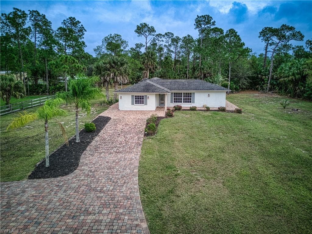 310 27th ST SW NAPLES, FL 34117