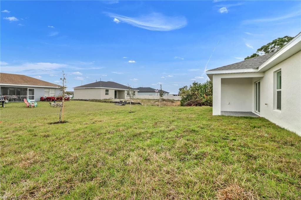 202 NW 25th ST CAPE CORAL, FL 33993