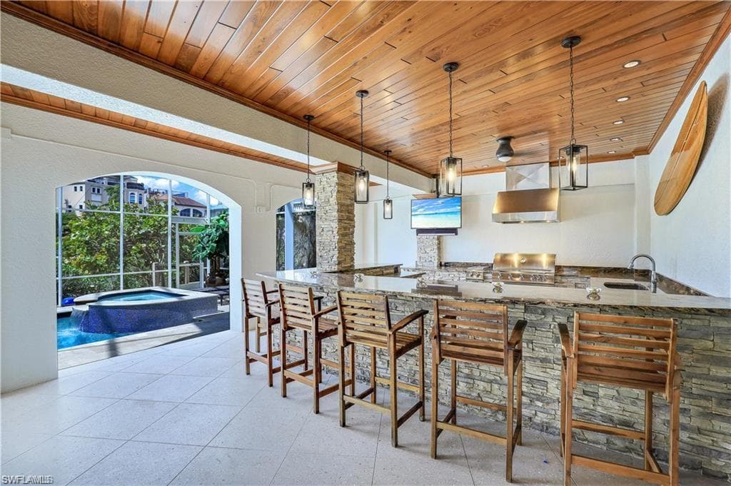175 Topanga DR BONITA SPRINGS, FL 34134