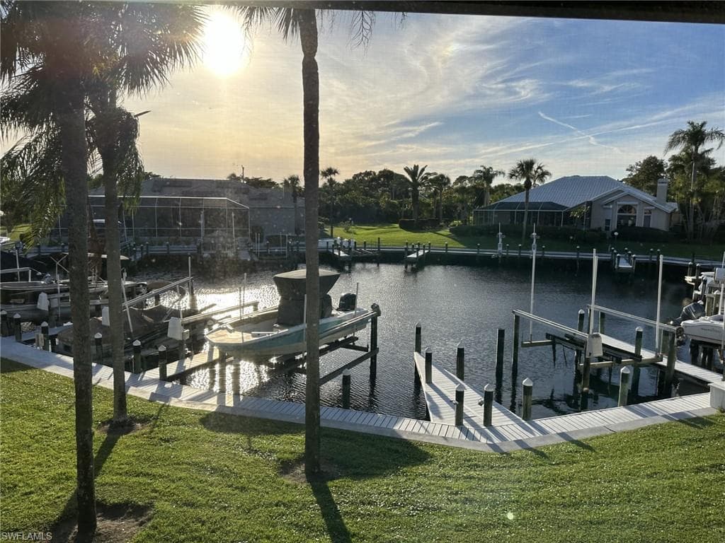 15489 Admiralty CIR 6 NORTH FORT MYERS, FL 33917
