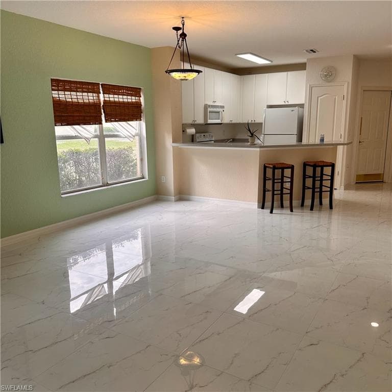 8535 Athena CT LEHIGH ACRES, FL 33971