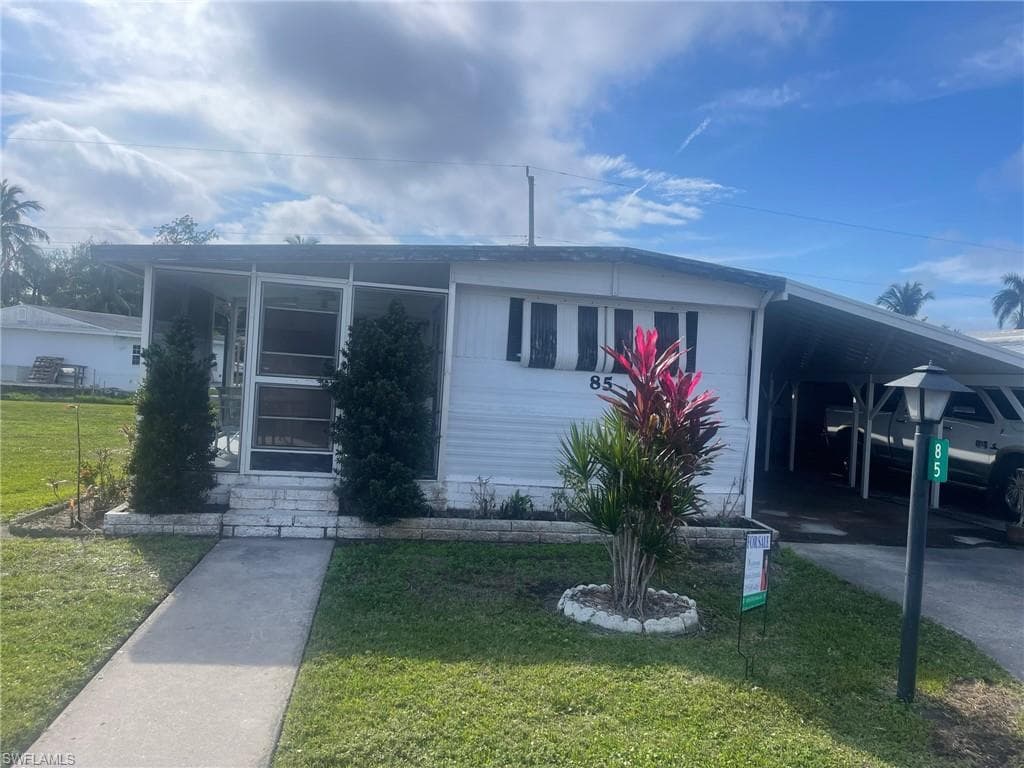 85 Enchanting BLVD E-85 NAPLES, FL 34112