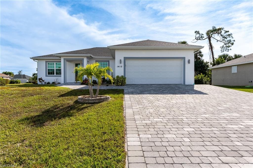 1412 S Gator CIR CAPE CORAL, FL 33909