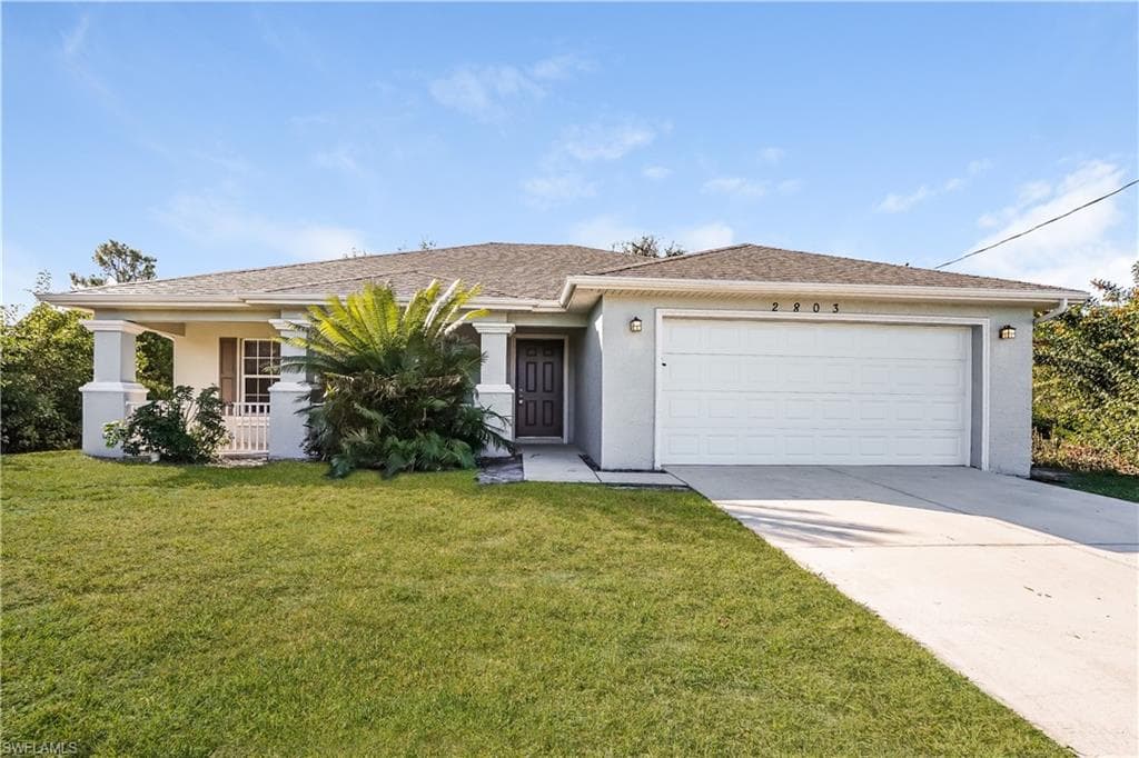 2803 42nd ST W LEHIGH ACRES, FL 33971