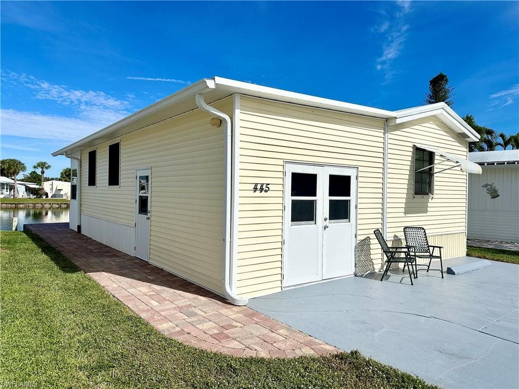 445 Cheetah DR 445 NAPLES, FL 34114