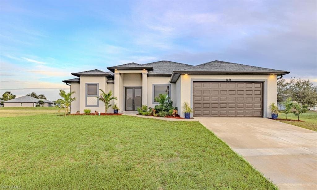 1221 2nd PL CAPE CORAL, FL 33909