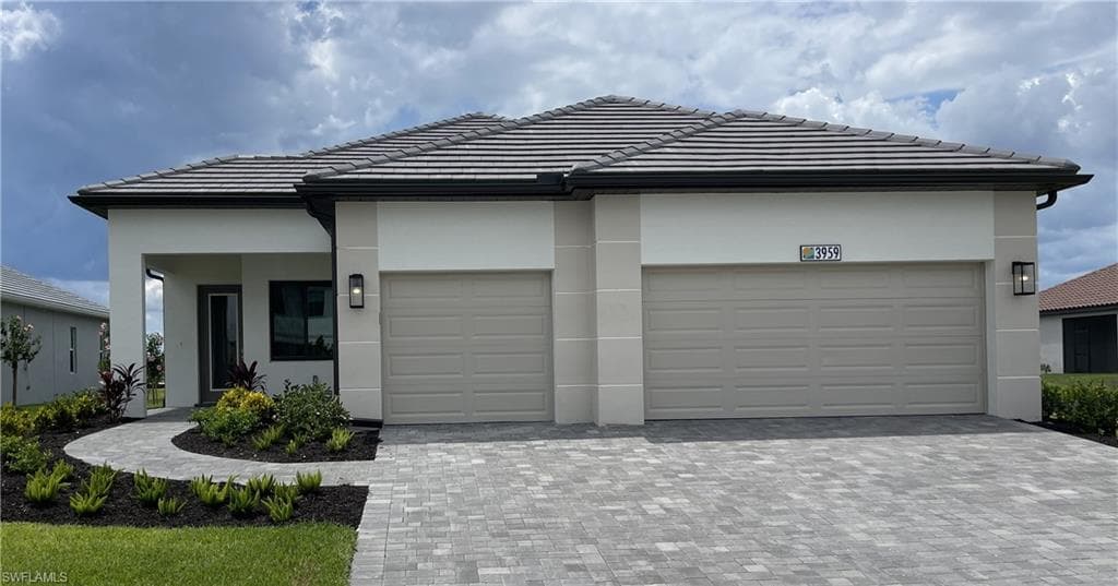 3959 Pegasus WAY NAPLES, FL 34120