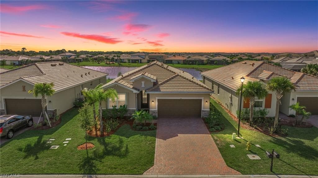 3617 Rain Lily LN ALVA, FL 33920