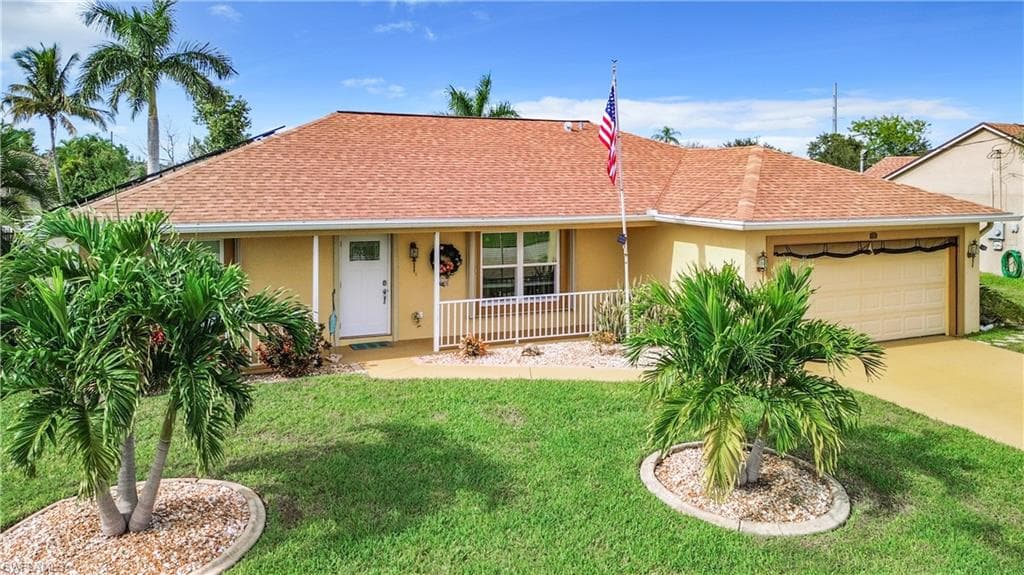 24 SE 17th AVE CAPE CORAL, FL 33990