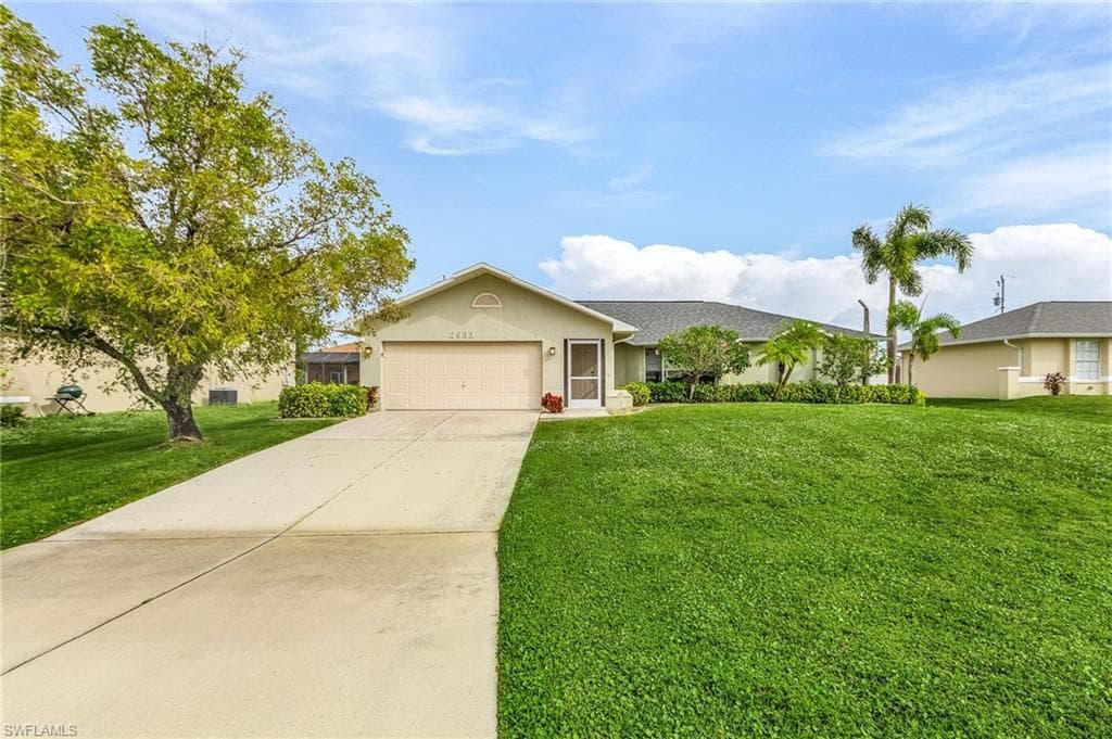 2933 SW 10th AVE CAPE CORAL, FL 33914