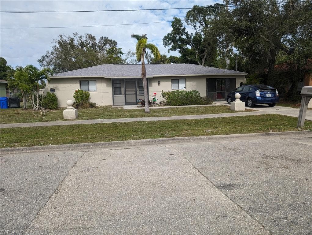 2639 Dr Ella Piper WAY FORT MYERS, FL 33916