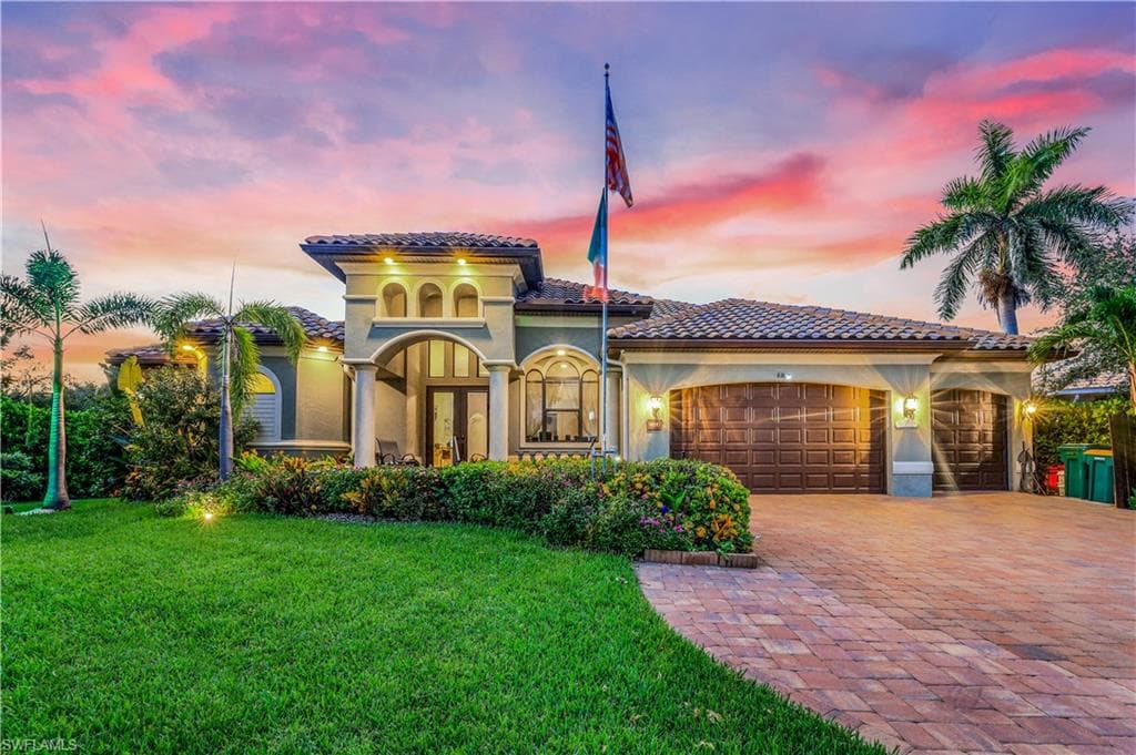 616 Somerset CT MARCO ISLAND, FL 34145