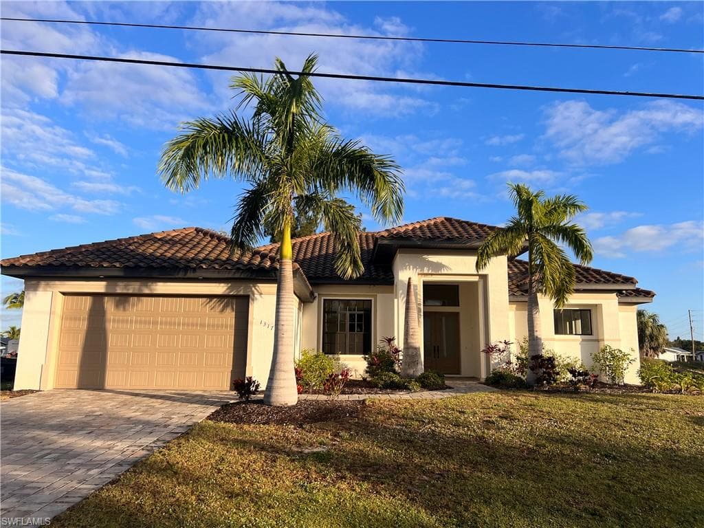 1317 NE 3rd TER CAPE CORAL, FL 33909
