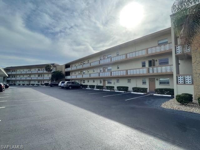 1514 Tropic TER NORTH FORT MYERS, FL 33903