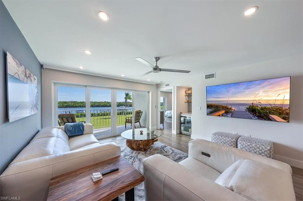 307 Goodlette-Frank RD S 302B NAPLES, FL 34102