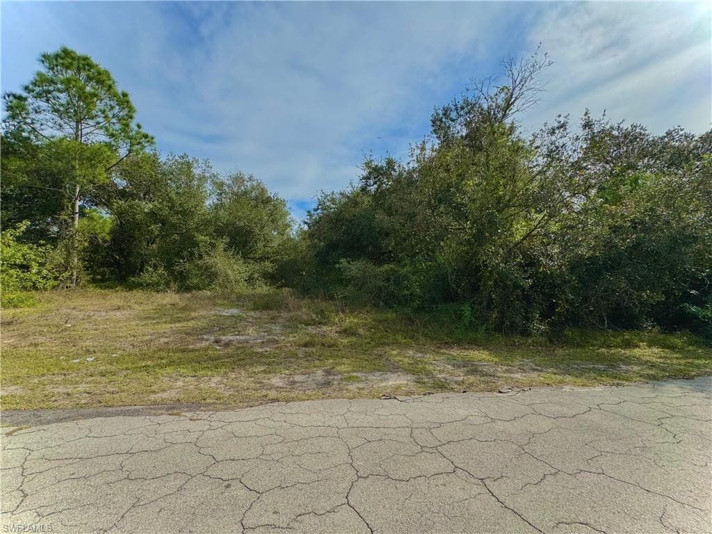2220 Edward AVE ALVA, FL 33920