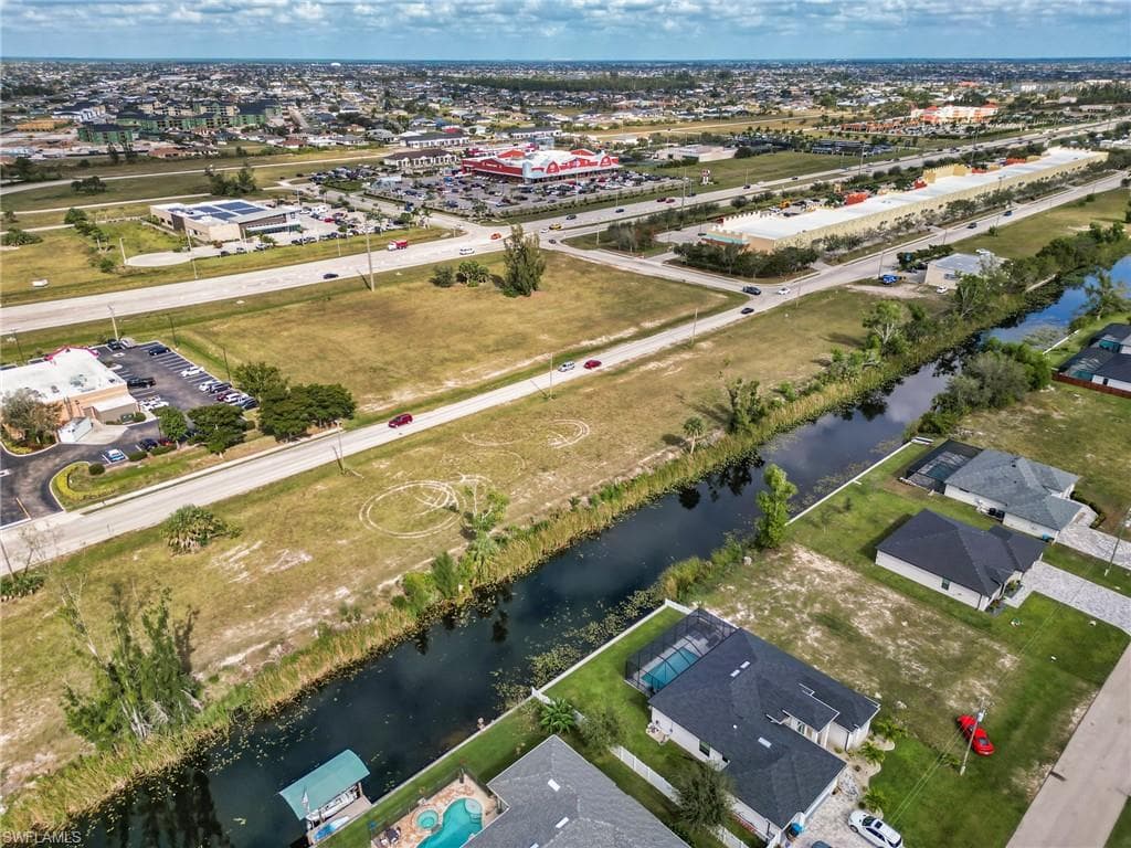 1406 4th ST CAPE CORAL, FL 33991