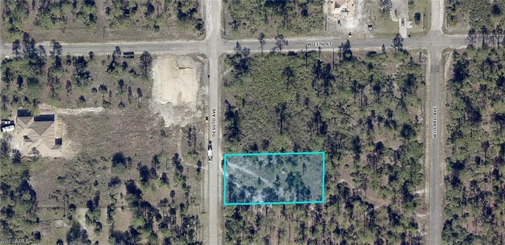 1218 Desoto AVE LEHIGH ACRES, FL 33972