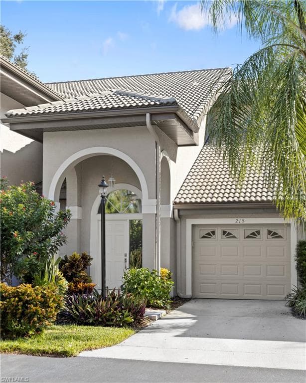 215 Via Perignon VIA 1-3 NAPLES, FL 34119