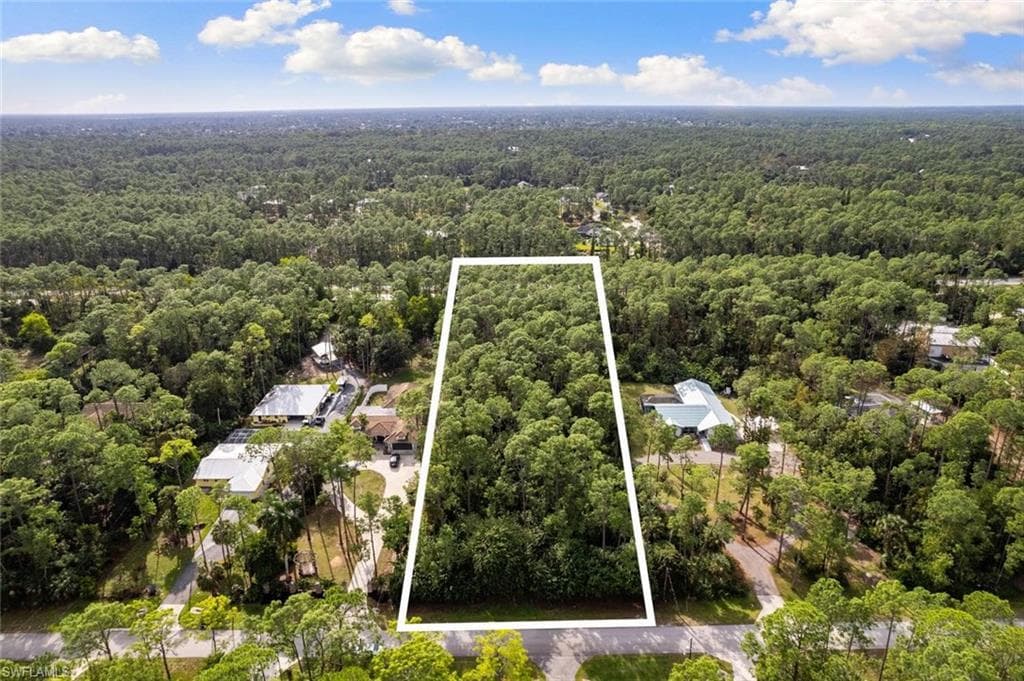 Sycamore DR NAPLES, FL 34119