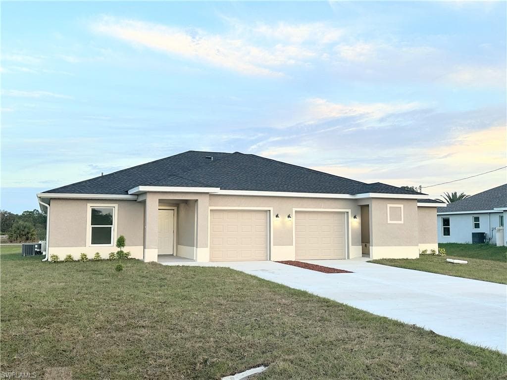 1255 Columbus BLVD FORT MYERS, FL 33913