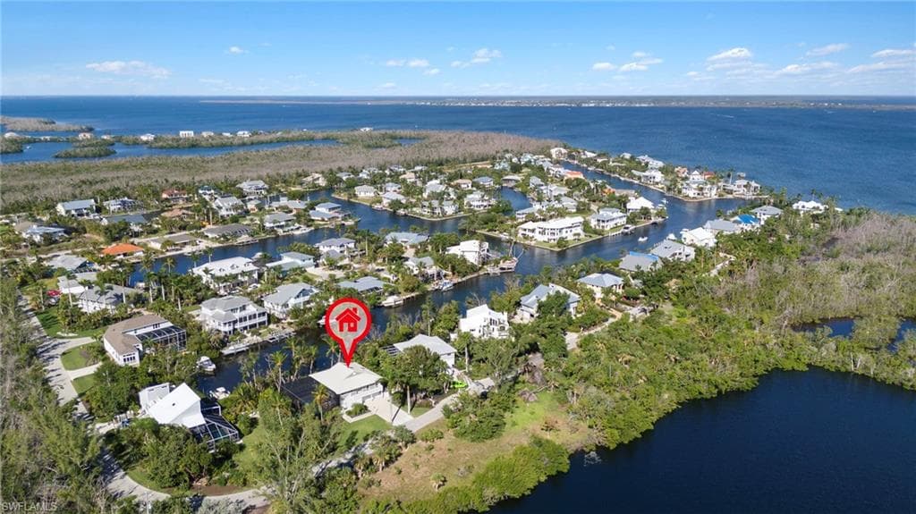 1657 Venus DR SANIBEL, FL 33957