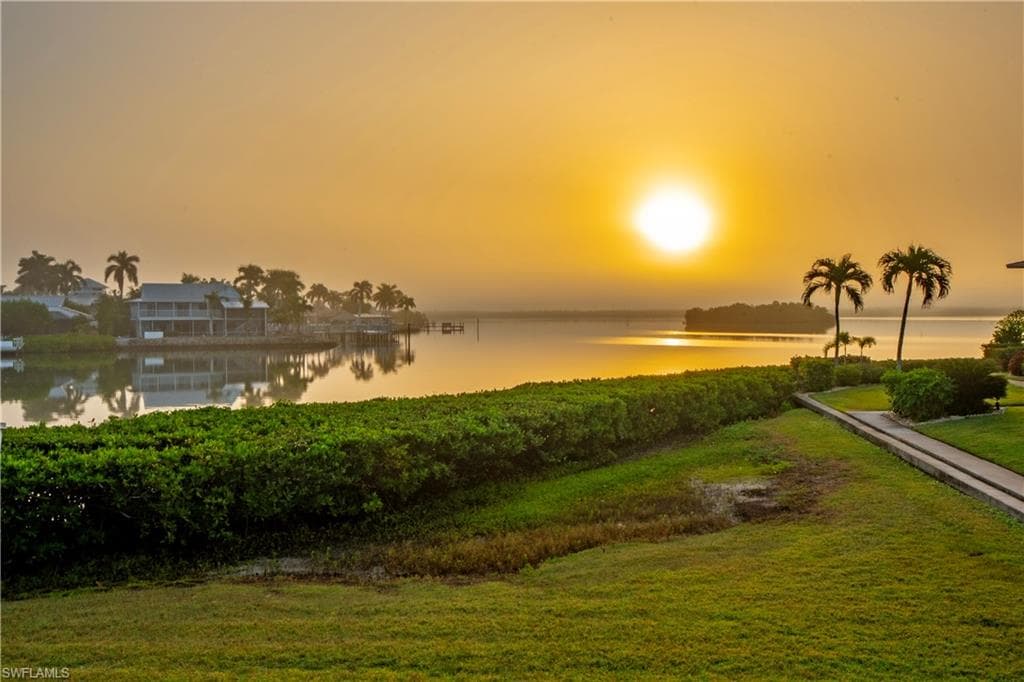 330 Kon Tiki DR G2 NAPLES, FL 34113
