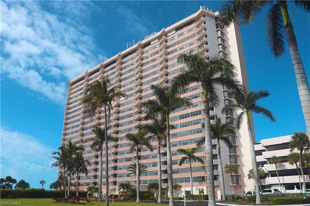 58 Collier BLVD 311 MARCO ISLAND, FL 34145