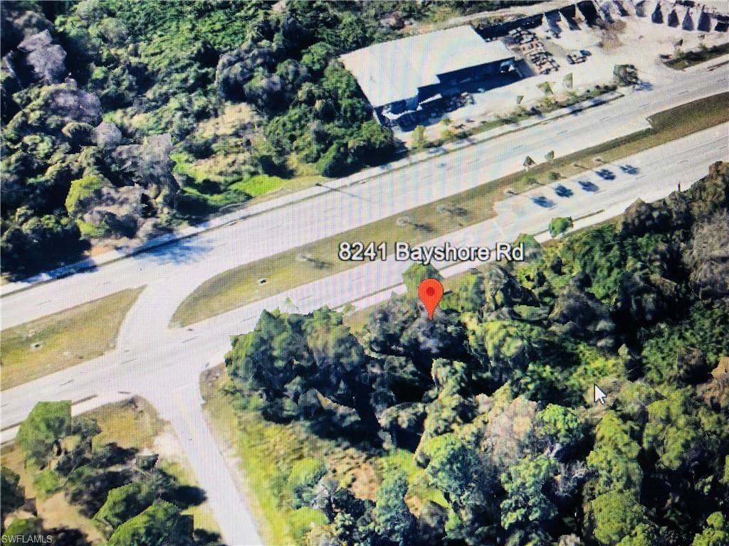 8241 Bayshore RD NORTH FORT MYERS, FL 33917