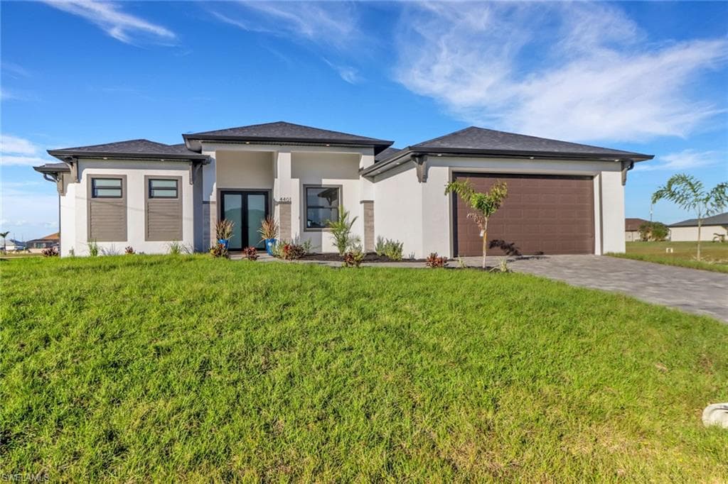 4401 NW 32nd LN CAPE CORAL, FL 33993