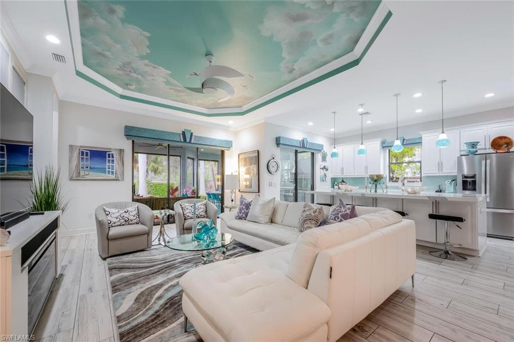 8487 Palacio TER W NAPLES, FL 34114