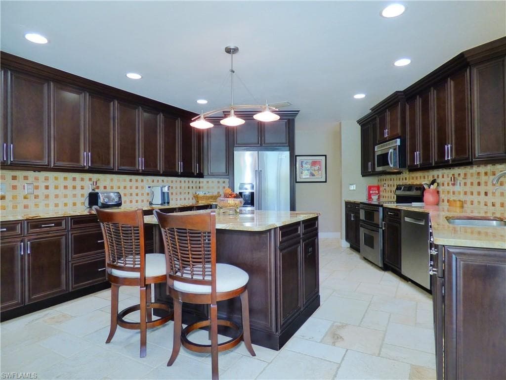 12725 Vista Pine CIR FORT MYERS, FL 33913