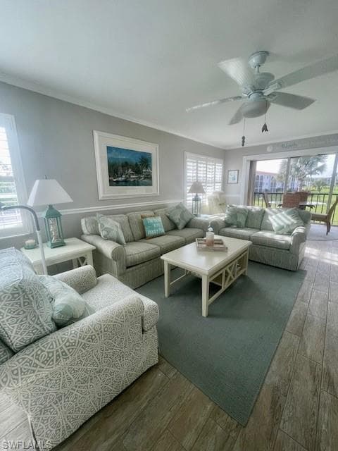 37 High Point CIR E 201 NAPLES, FL 34103