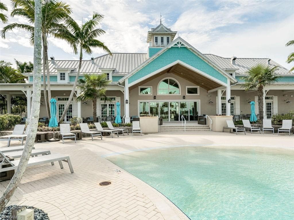 14522 Edgewater CIR NAPLES, FL 34114