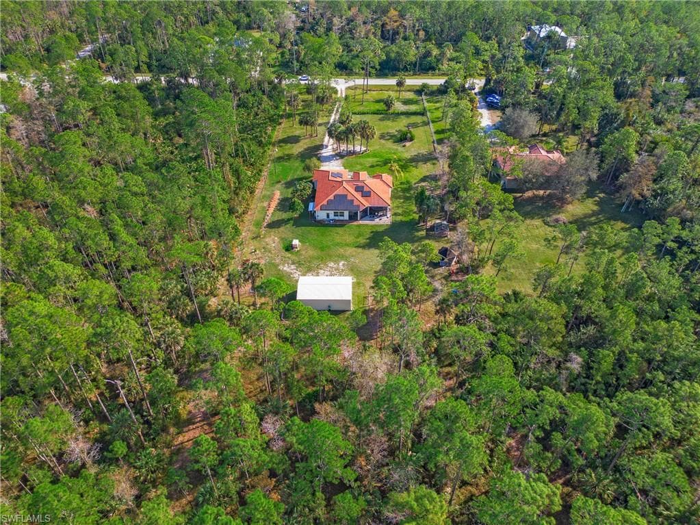 853 Desoto BLVD S NAPLES, FL 34117