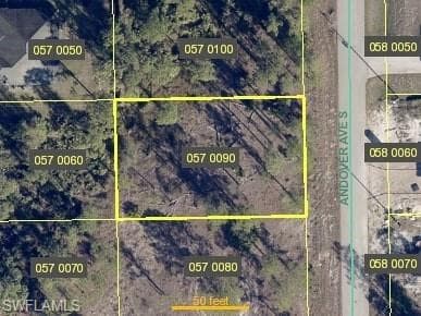 812 Andover AVE S LEHIGH ACRES, FL 33974