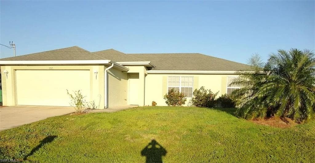 1717 NE 6th PL CAPE CORAL, FL 33909