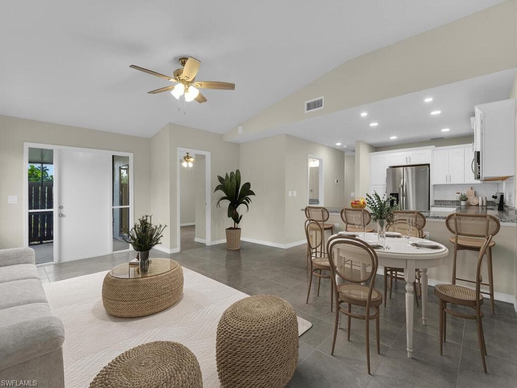 17323 Birchwood LN FORT MYERS, FL 33908