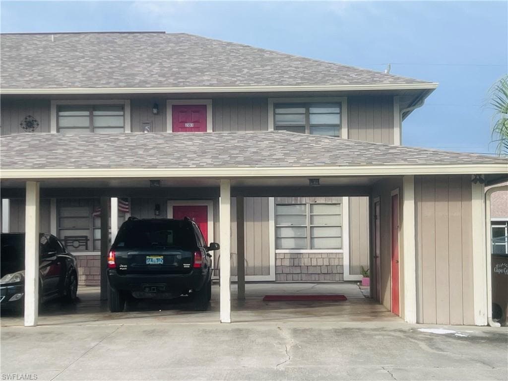 1321 16th TER 203 CAPE CORAL, FL 33991