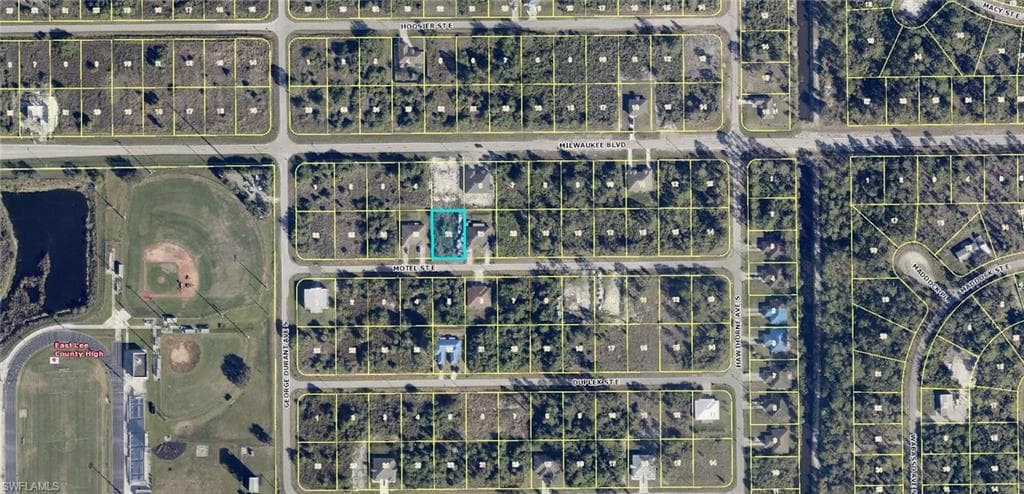851-853 Motel ST E LEHIGH ACRES, FL 33974