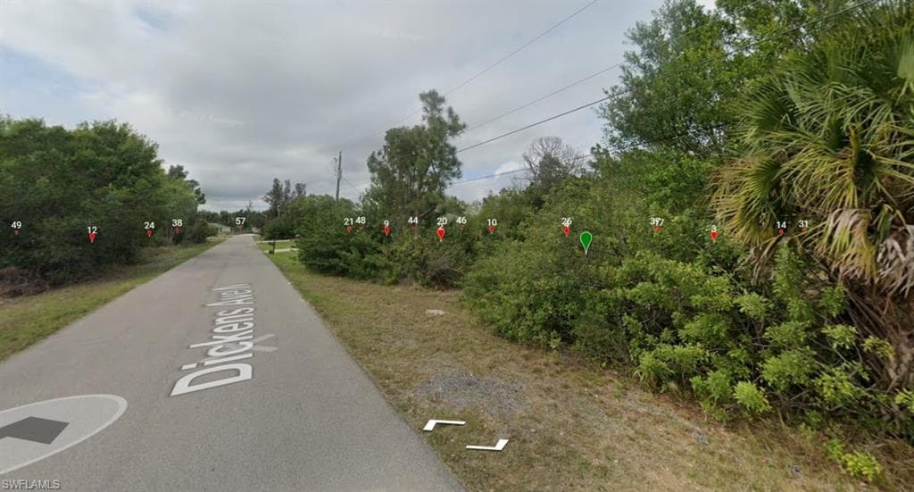 2404-2406 Dickens AVE N LEHIGH ACRES, FL 33971